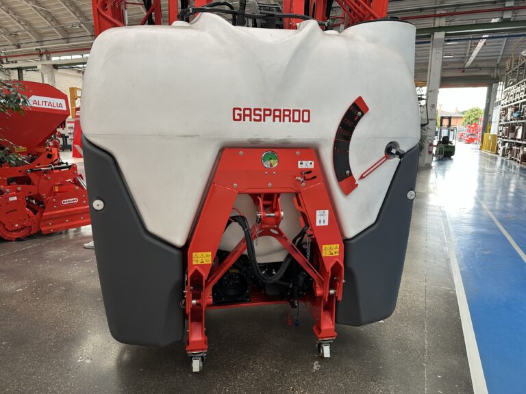 TEMPO ULTRA ISOTRONIC 1600 ALA 421 Opryskiwacz polowy zawieszany